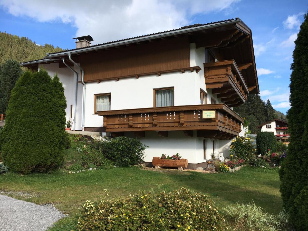 トゥクスHaus Erlerアパートメント エクステリア 写真